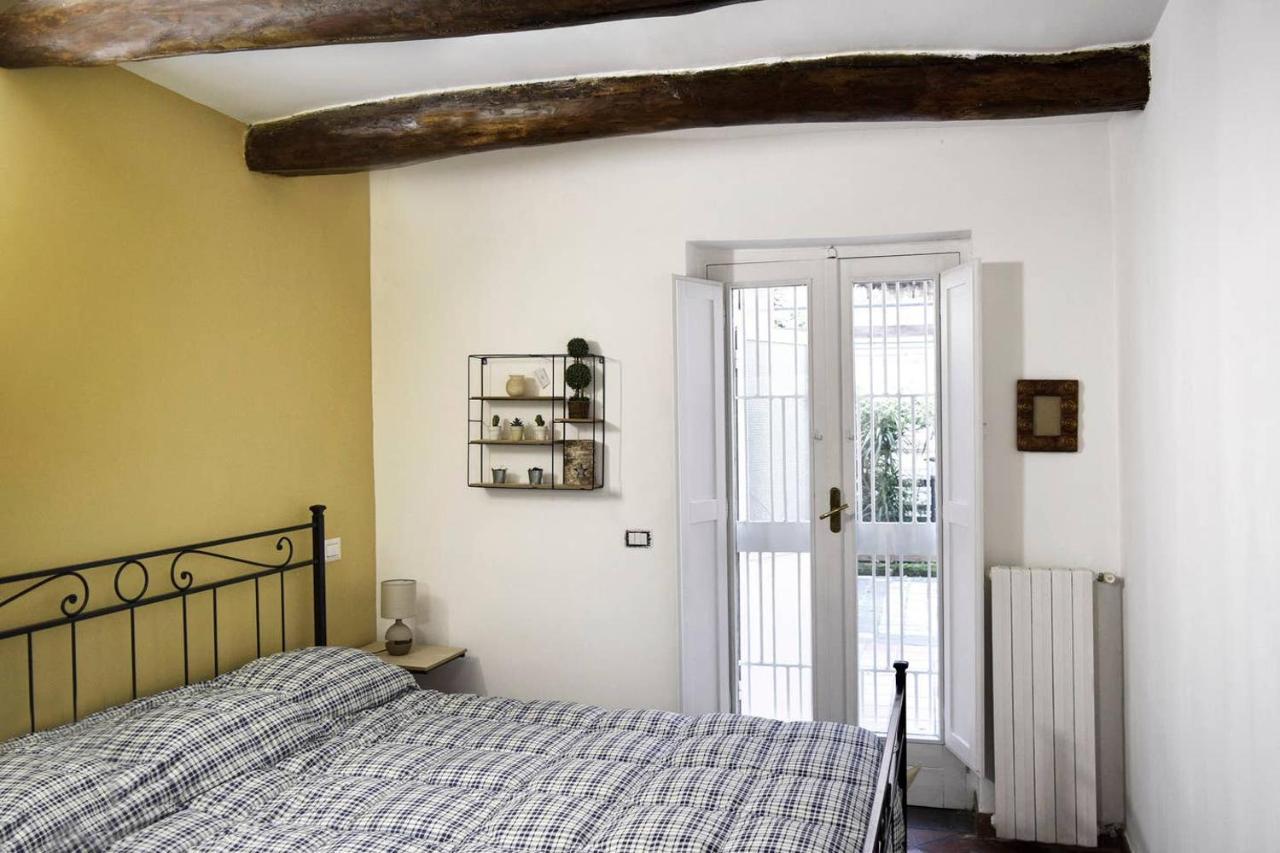 Giardino D'Atri Apartment Napoli Ngoại thất bức ảnh